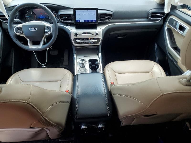 2021 FORD EXPLORER XLT 8