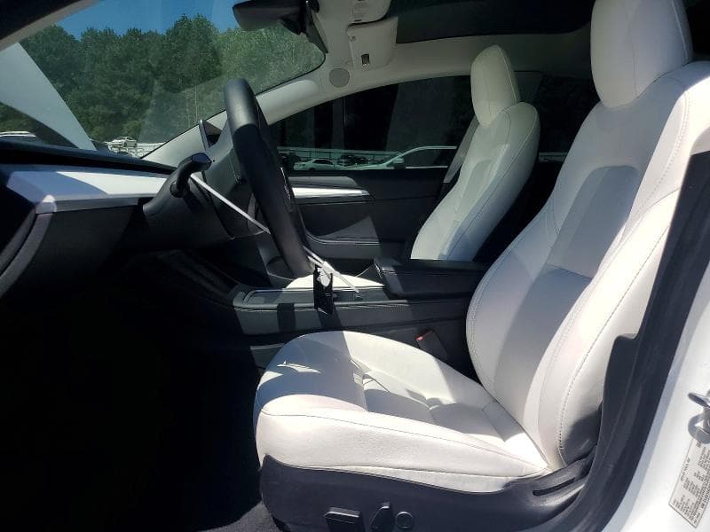2023 TESLA MODEL 3 7