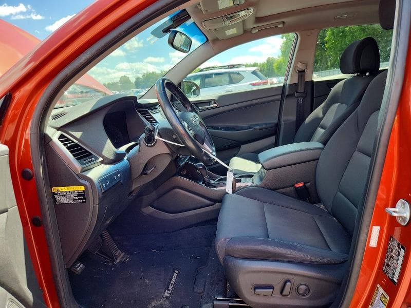 2017 HYUNDAI TUCSON VALUE 7