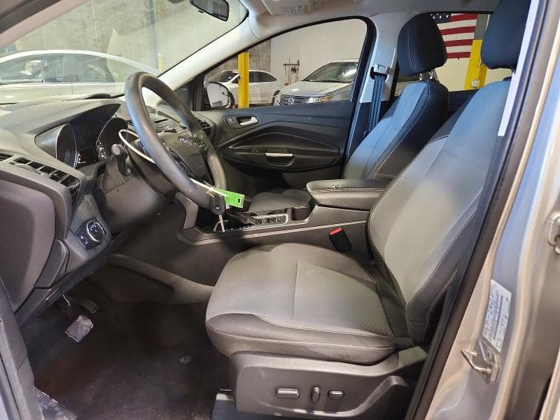 2017 FORD ESCAPE SE 7