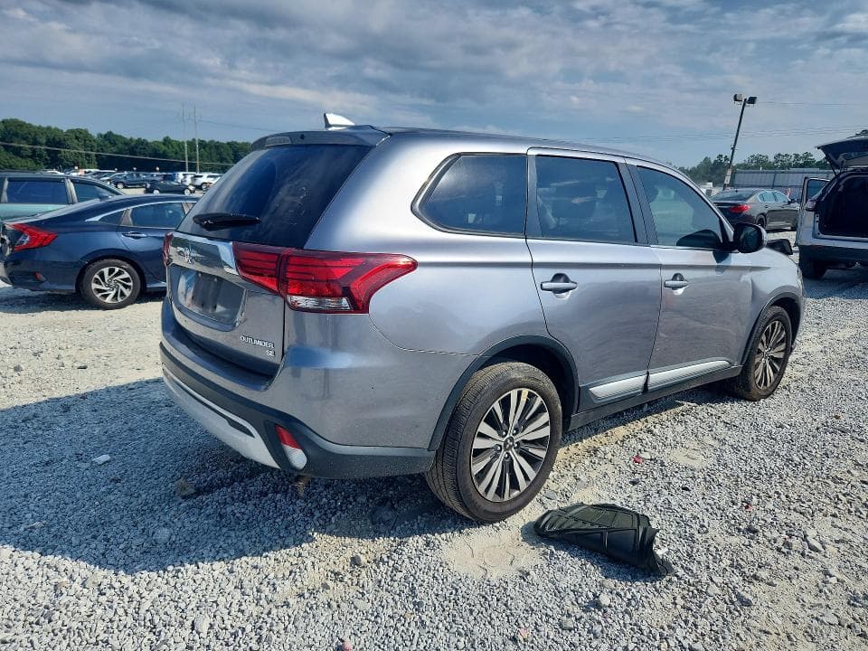 2019 MITSUBISHI OUTLANDER SE 3