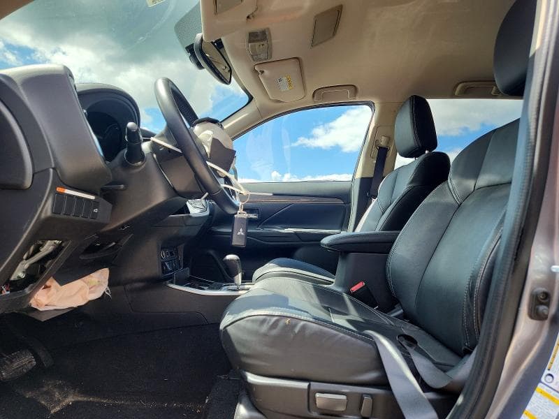 2019 MITSUBISHI OUTLANDER SE 7