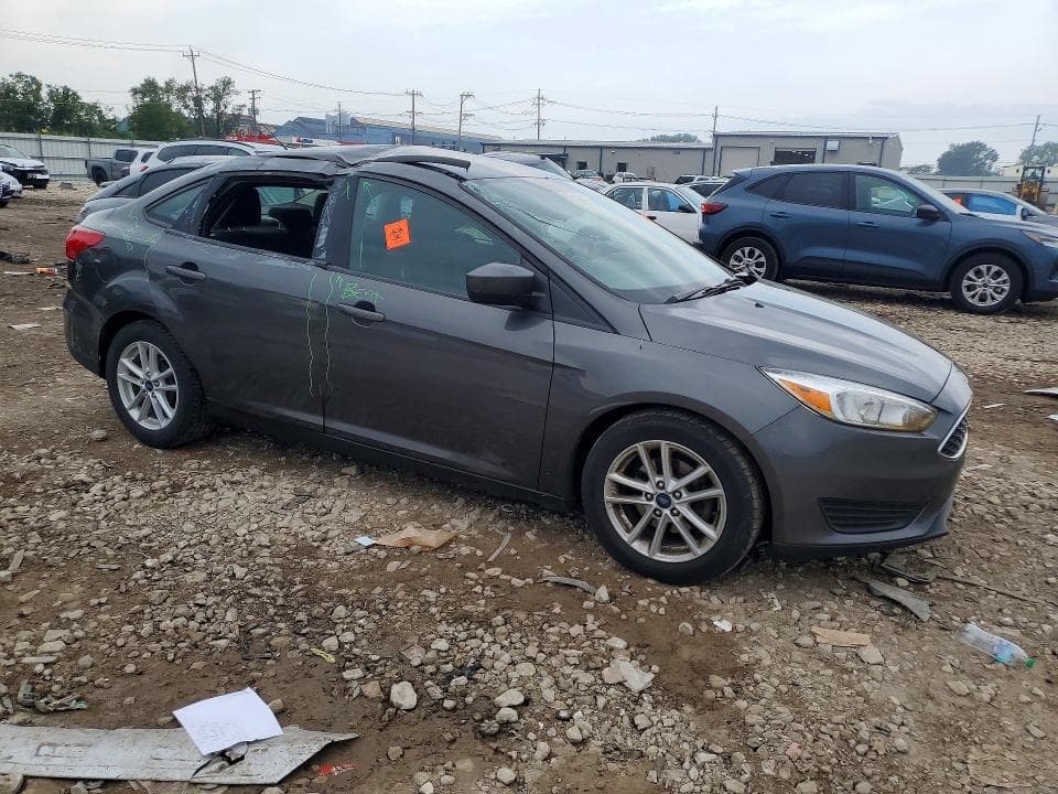 2018 FORD FOCUS SE 4