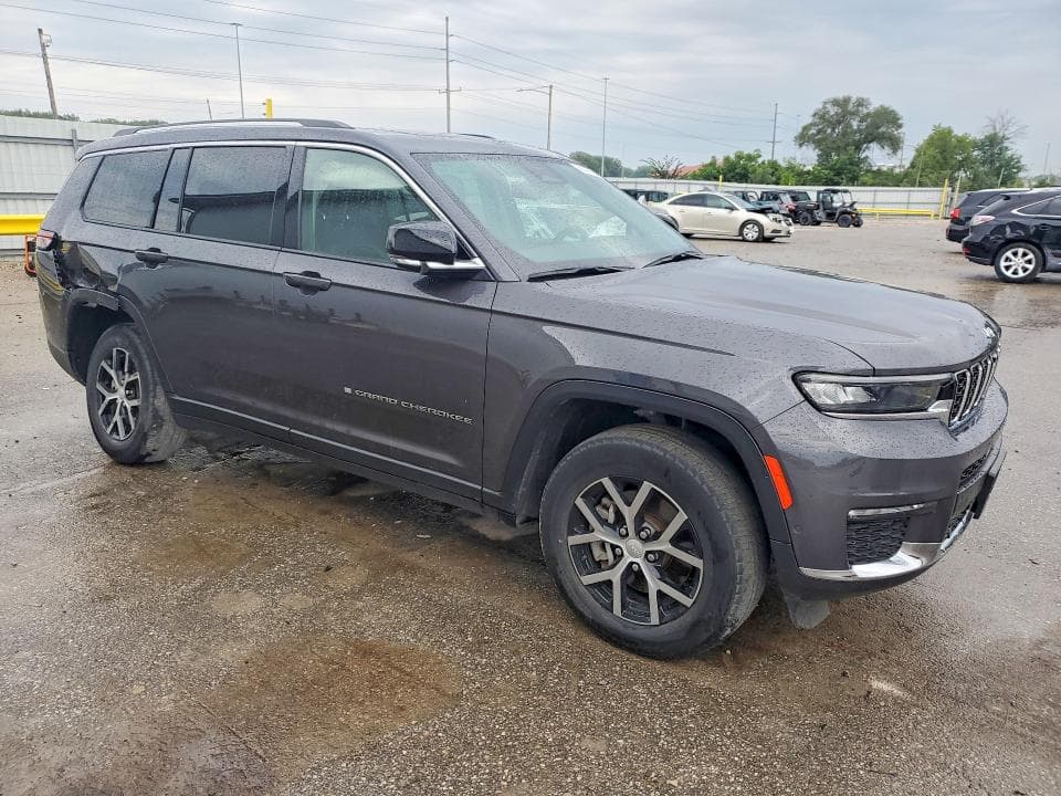 2023 JEEP GRAND CHEROKEE L LIMITED 4