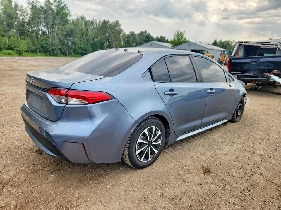 2020 TOYOTA COROLLA LE 3