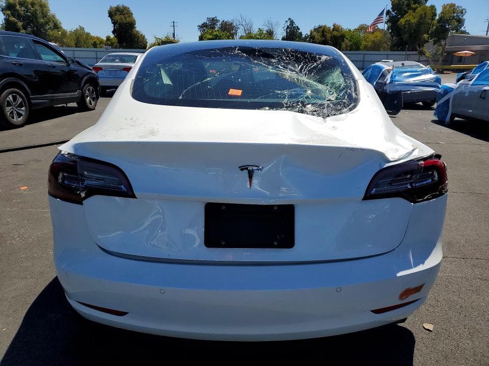 2020 TESLA MODEL 3 6