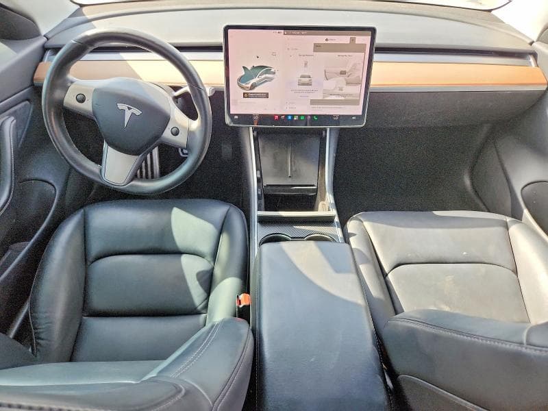 2018 TESLA MODEL 3 8
