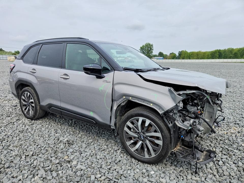 2025 SUBARU FORESTER TOURING 4