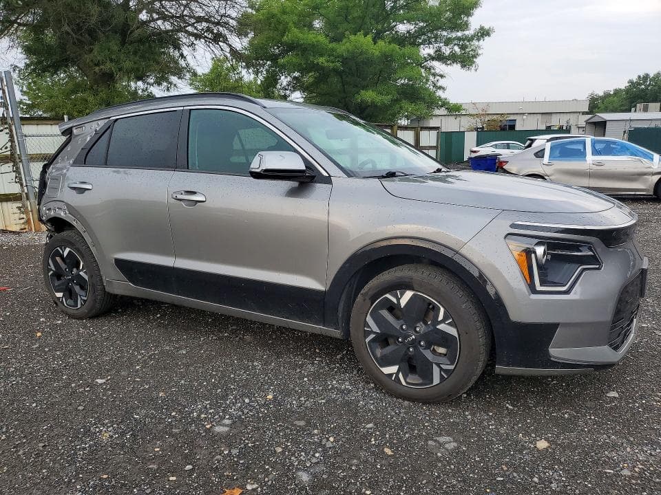 2024 KIA NIRO WIND 4