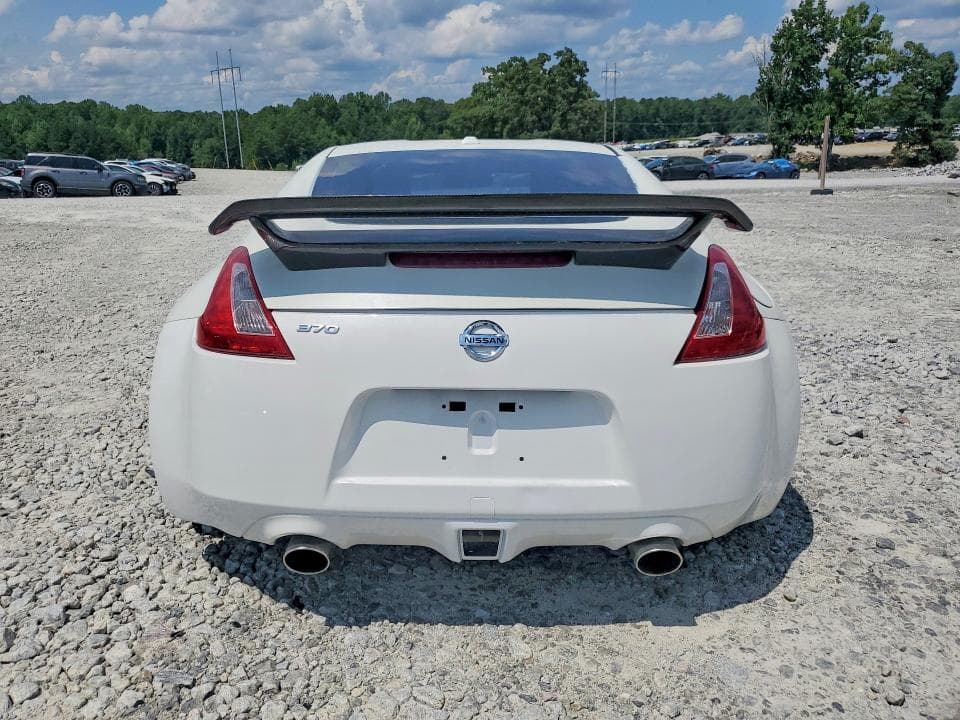 2018 NISSAN 370Z 6