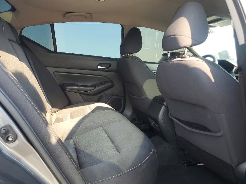 2019 NISSAN ALTIMA S 10