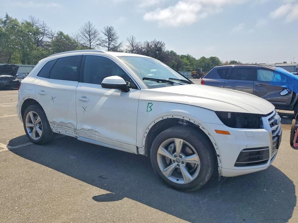 2020 AUDI Q5 PREMIUM PLUS 4
