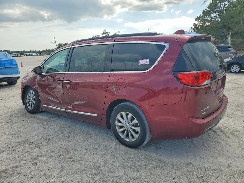 2017 CHRYSLER PACIFICA TOURING L 2
