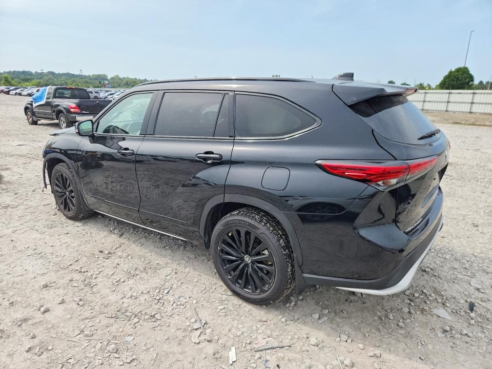 2023 TOYOTA HIGHLANDER XSE 2