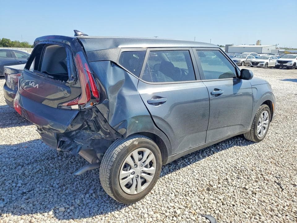 2025 KIA SOUL LX 3