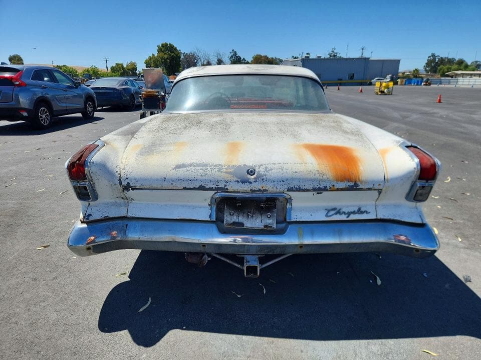1962 CHRYSLER NEWPORT 6