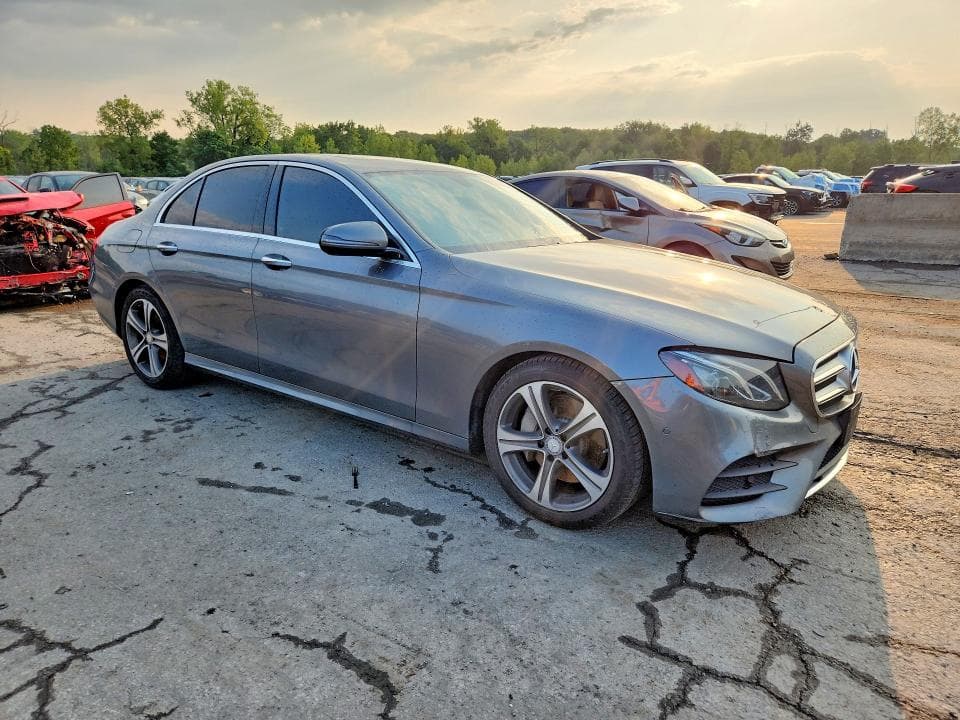 2017 MERCEDES-BENZ E 300 4MATIC 4