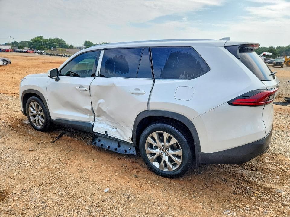 2026 TOYOTA GRAND HIGHLANDER LIMITED 2