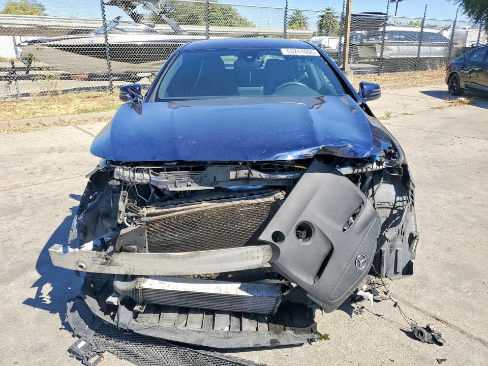 2018 MERCEDES-BENZ CLA 250 5