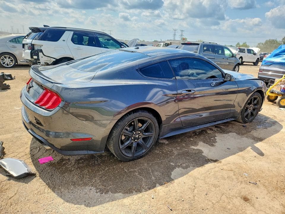 2020 FORD MUSTANG 3