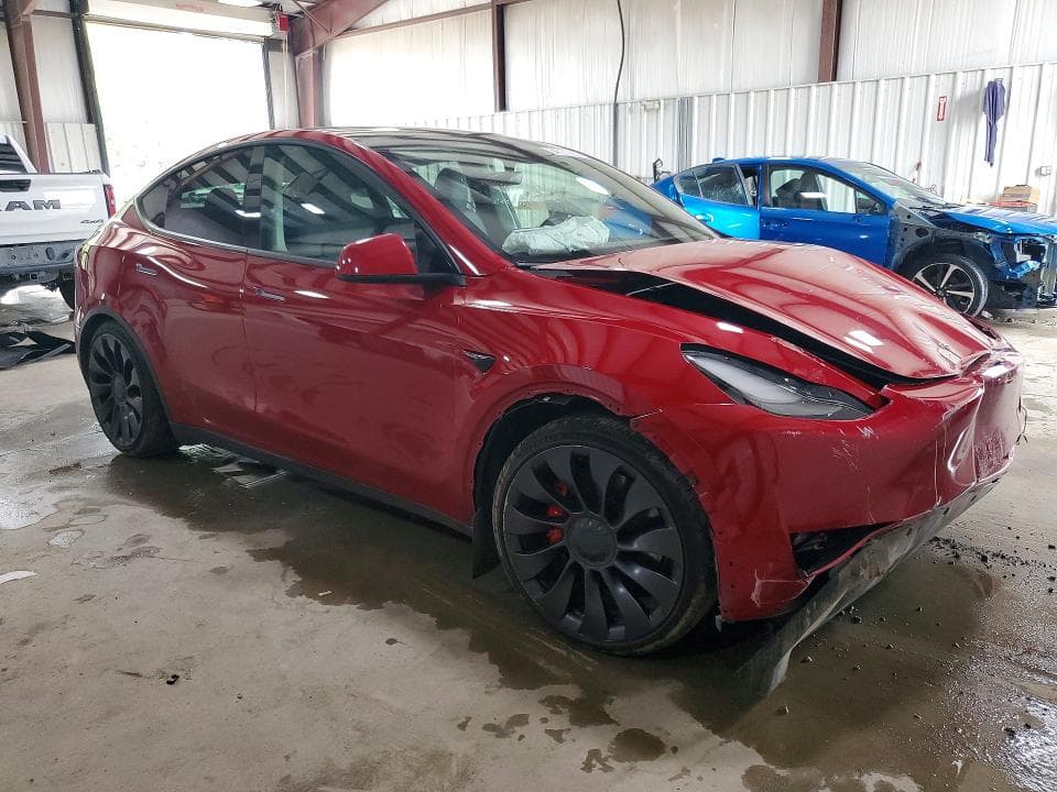 2023 TESLA MODEL Y 4