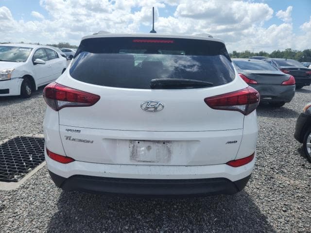 2017 HYUNDAI TUCSON SE 6
