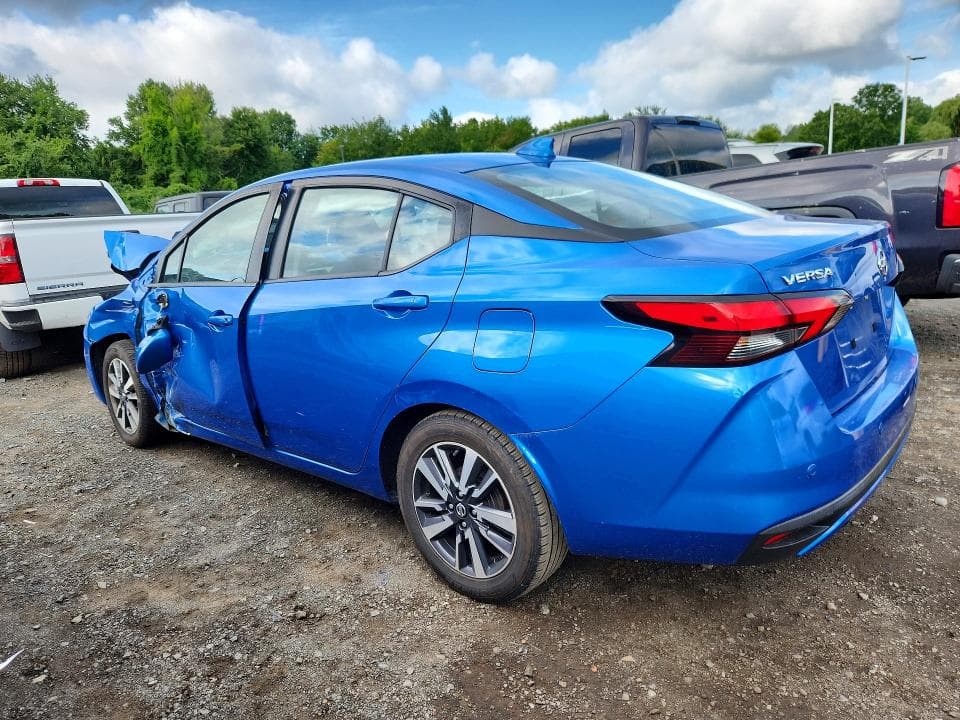 2021 NISSAN VERSA SV 2