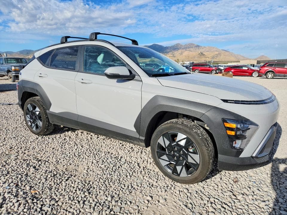 2025 HYUNDAI KONA SEL 4