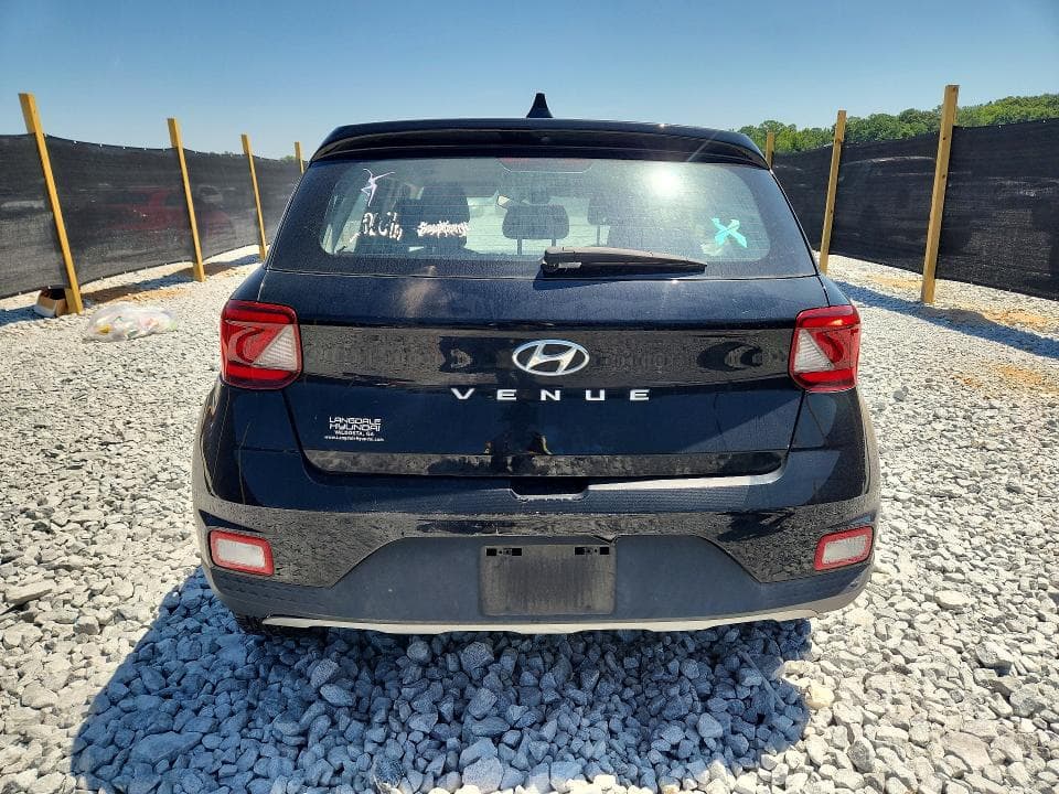 2022 HYUNDAI VENUE SE 6