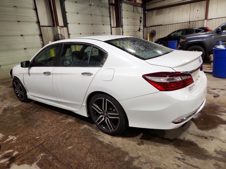 2017 HONDA ACCORD SPORT 2