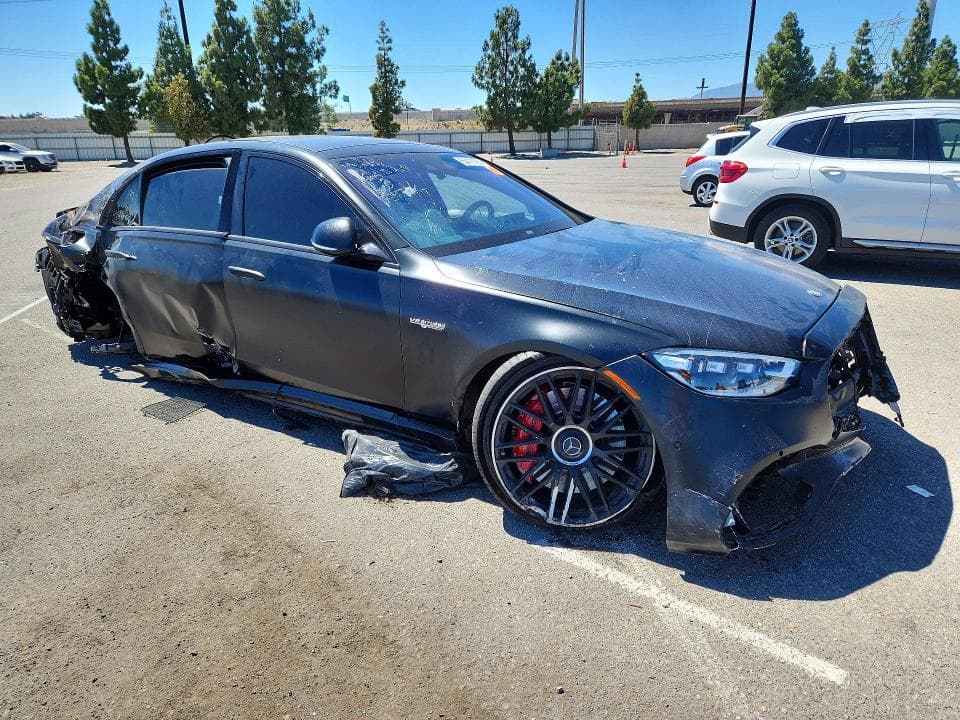 2024 MERCEDES-BENZ S 63 E PERFORMANCE 4