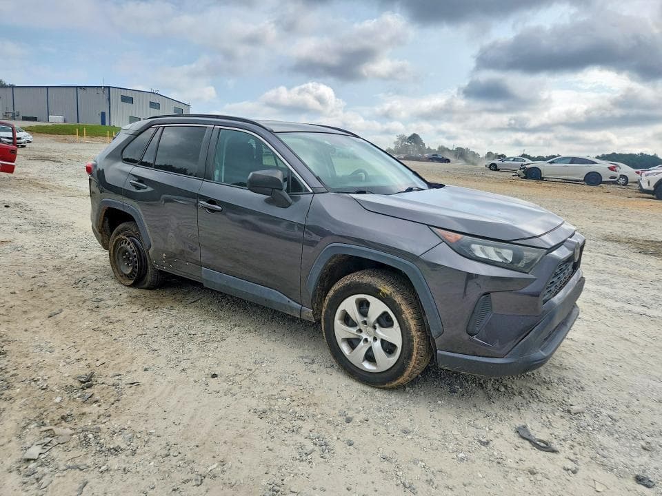 2019 TOYOTA RAV4 LE 4