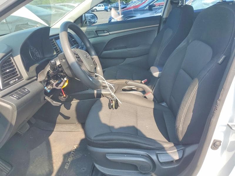 2018 HYUNDAI ELANTRA SE 7