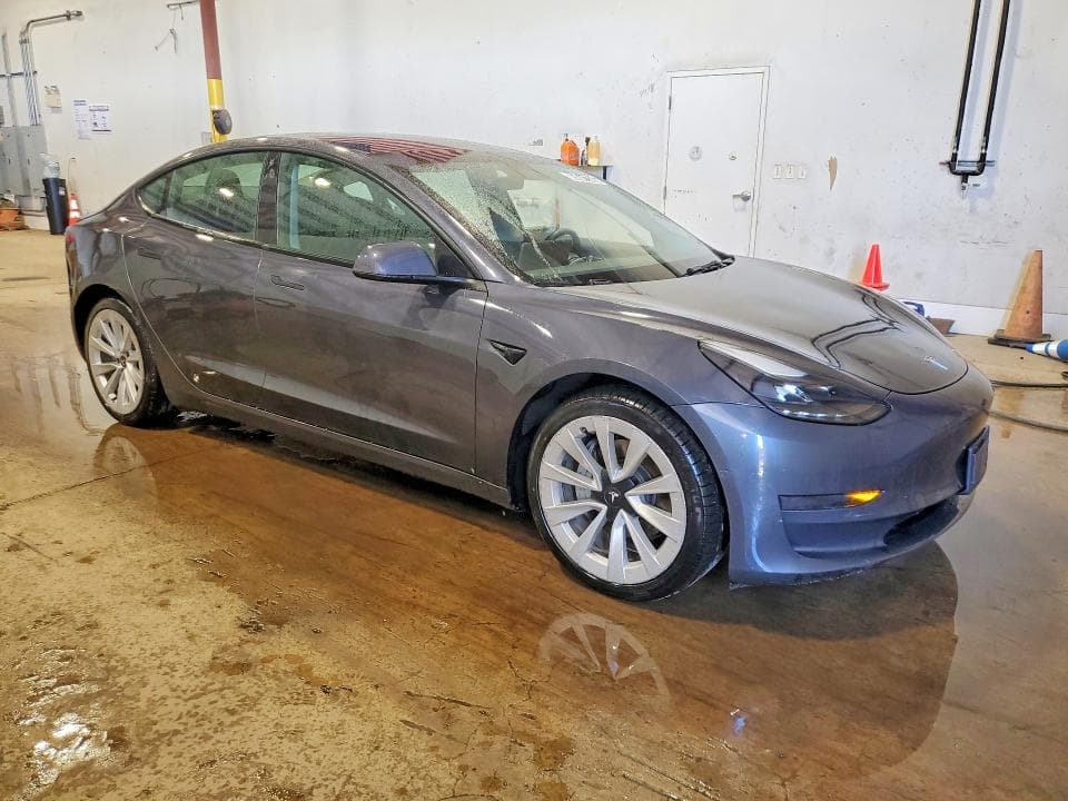 2022 TESLA MODEL 3 4