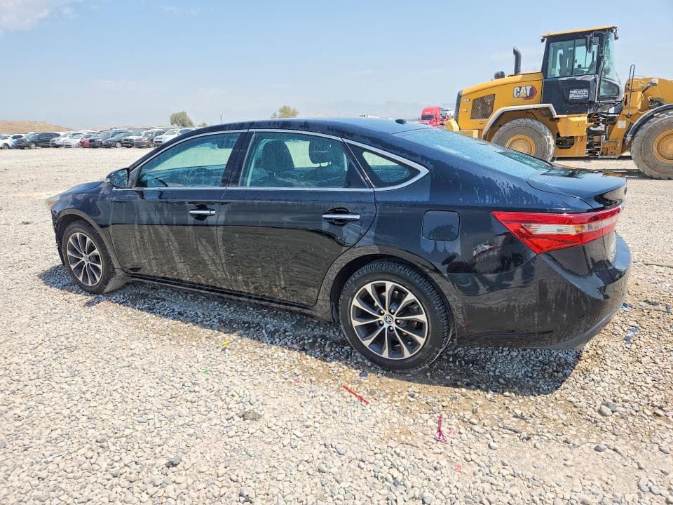 2017 TOYOTA AVALON XLE 2