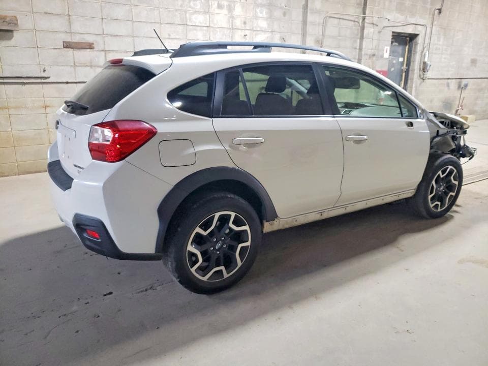 2017 SUBARU CROSSTREK 3