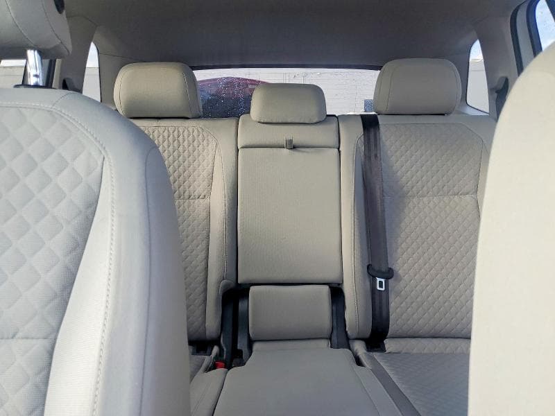 2018 VOLKSWAGEN TIGUAN S 10