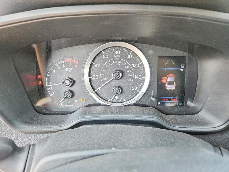 2020 TOYOTA COROLLA LE 9