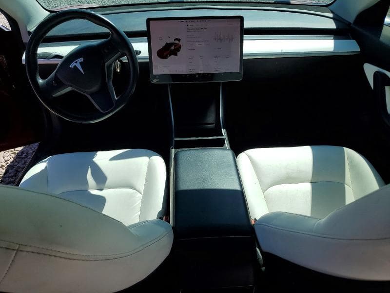 2018 TESLA MODEL 3 8