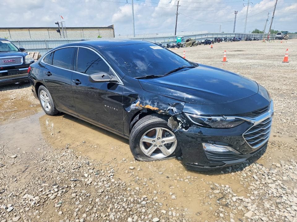 2022 CHEVROLET MALIBU LS 4