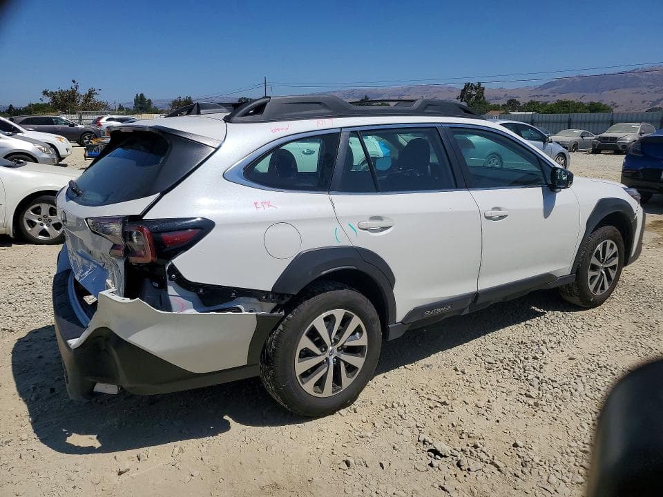 2025 SUBARU OUTBACK 3