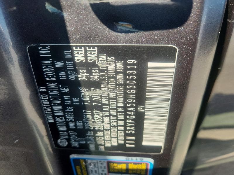 2017 KIA SORENTO LX V6 13