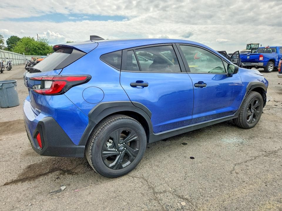 2025 SUBARU CROSSTREK 3