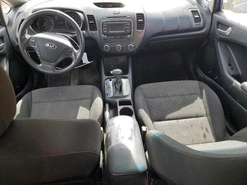 2017 KIA FORTE LX 8