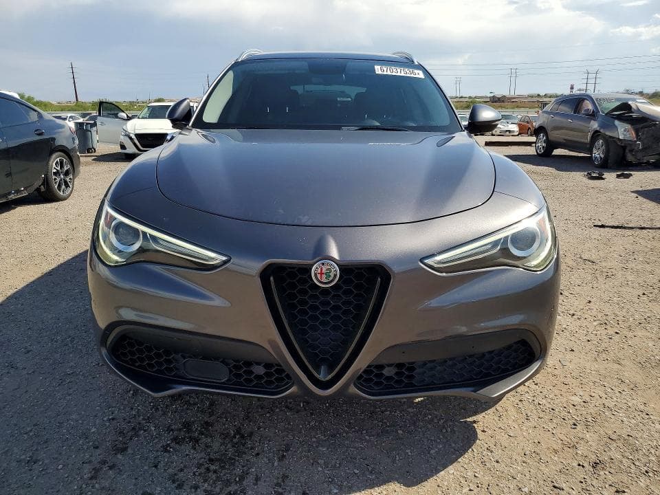2018 ALFA ROMEO STELVIO TI 5
