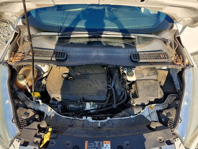 2017 FORD ESCAPE SE 12