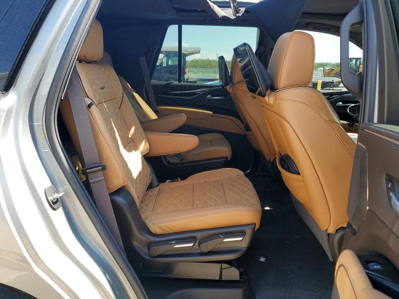 2024 CADILLAC ESCALADE SPORT 11