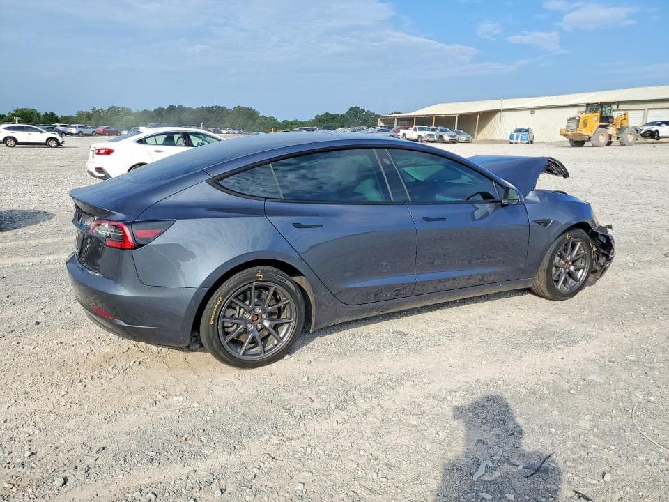 2022 TESLA MODEL 3 3