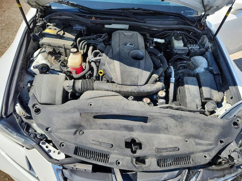 2017 LEXUS IS 200T 11