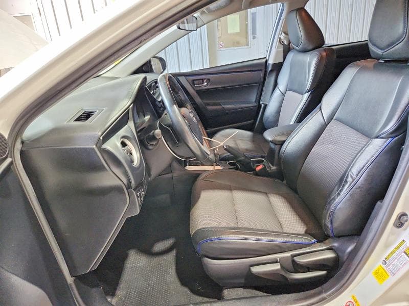 2017 TOYOTA COROLLA SE 7